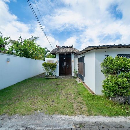 Bali Sunyi Villas Jimbaran Exteriör bild