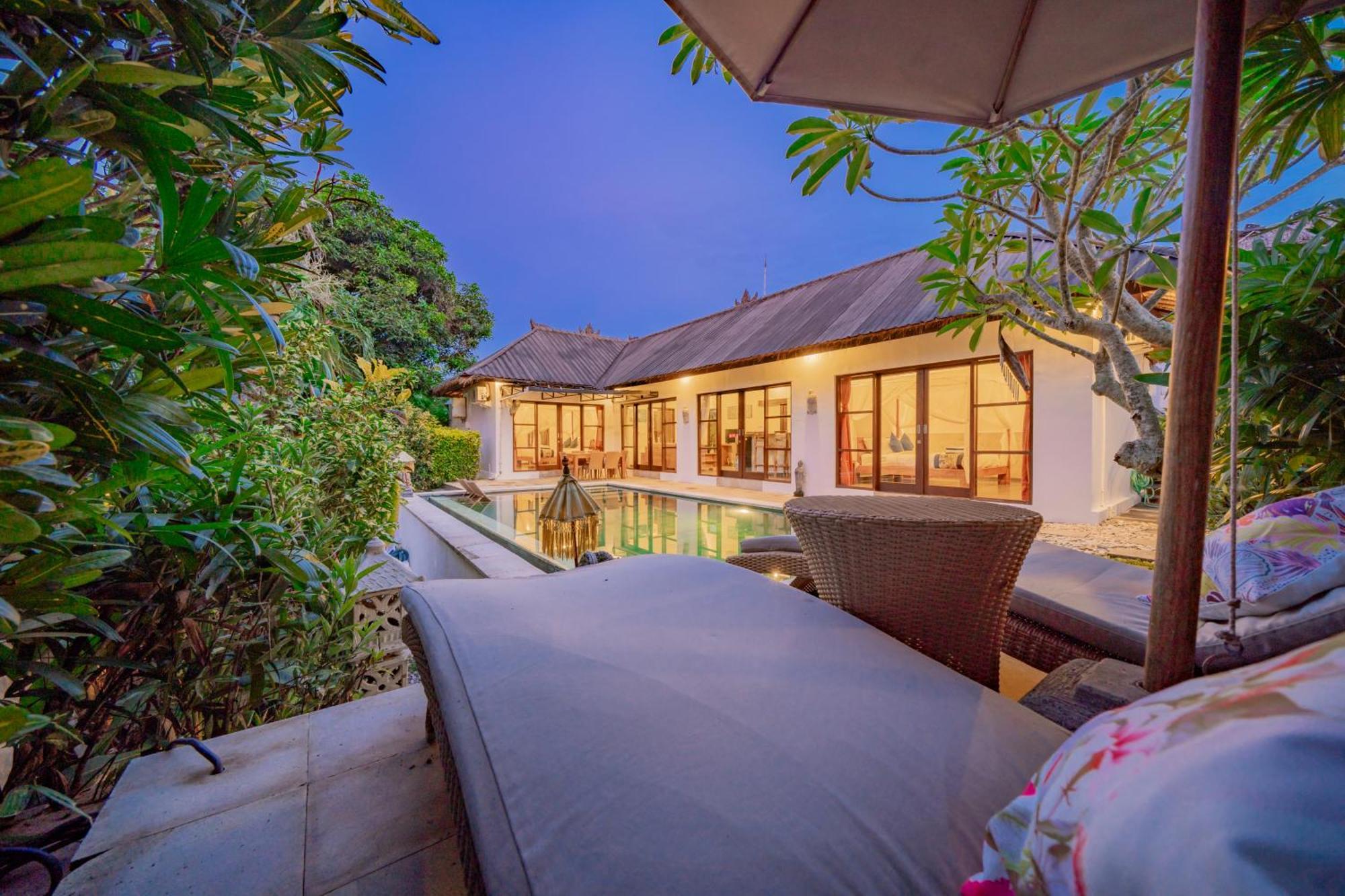 Bali Sunyi Villas Jimbaran Exteriör bild