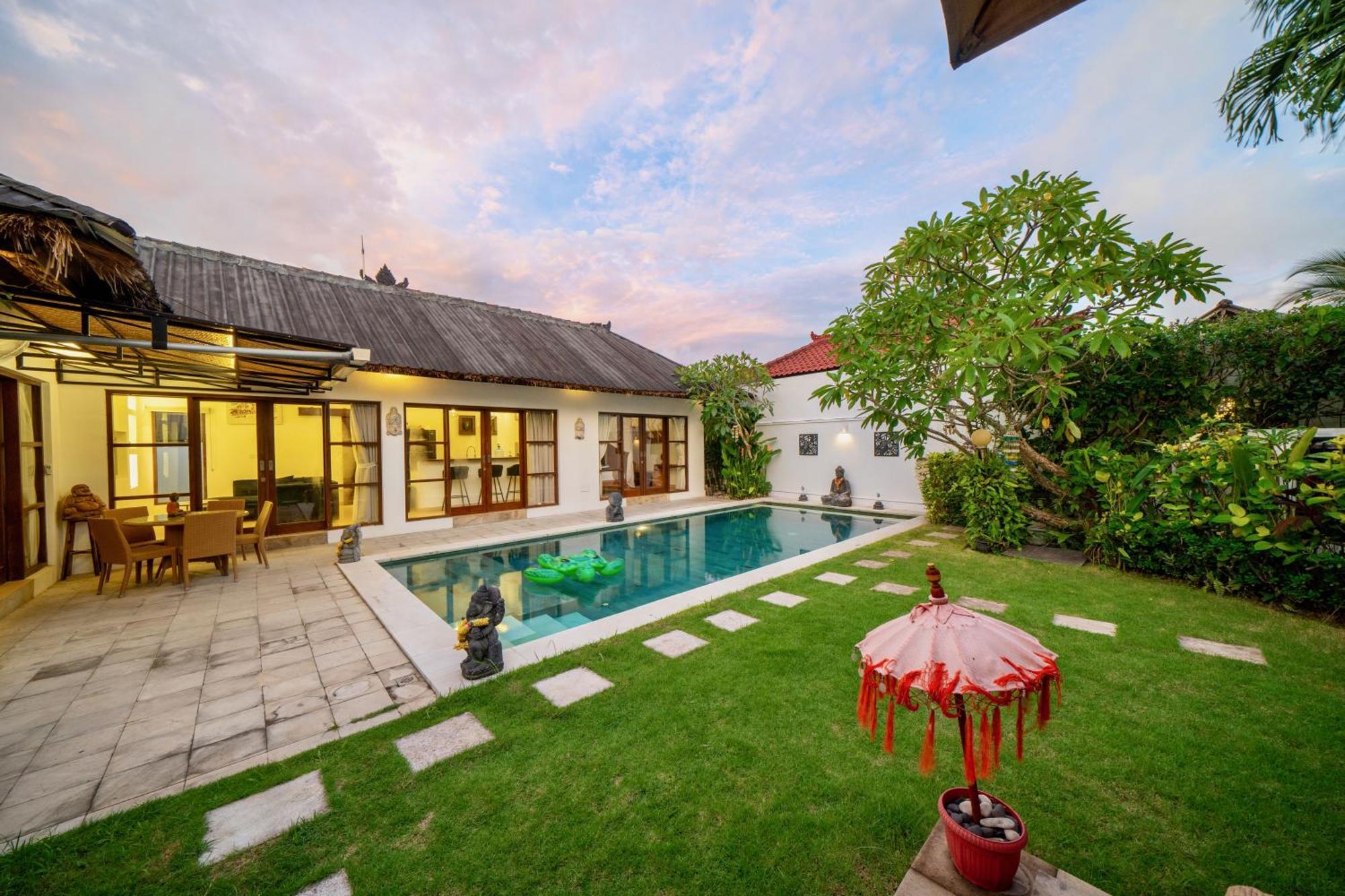 Bali Sunyi Villas Jimbaran Exteriör bild
