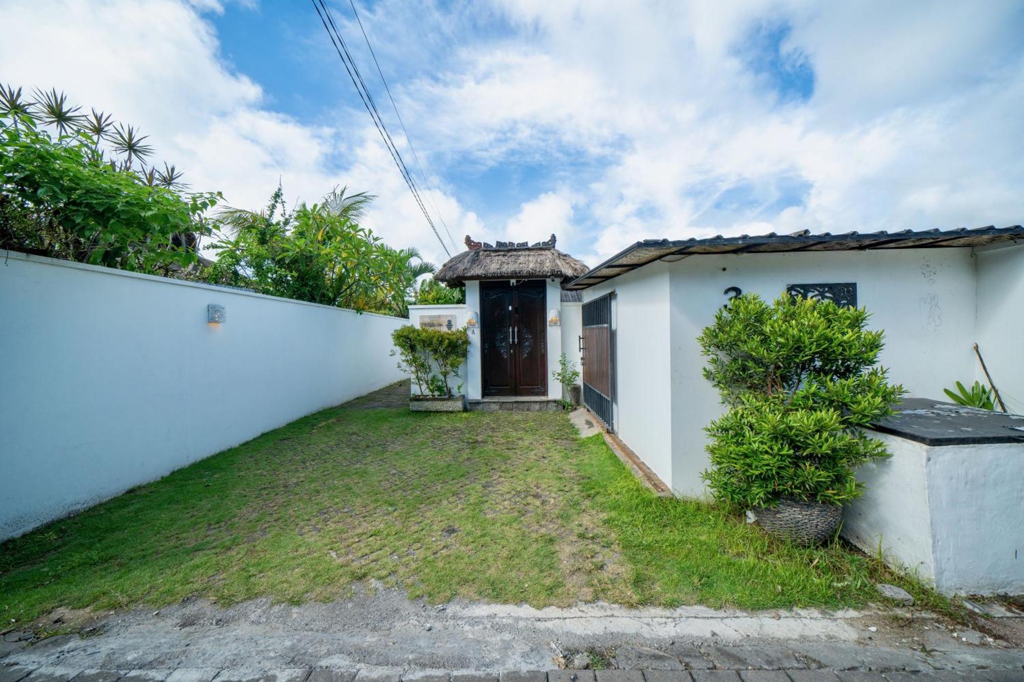 Bali Sunyi Villas Jimbaran Exteriör bild
