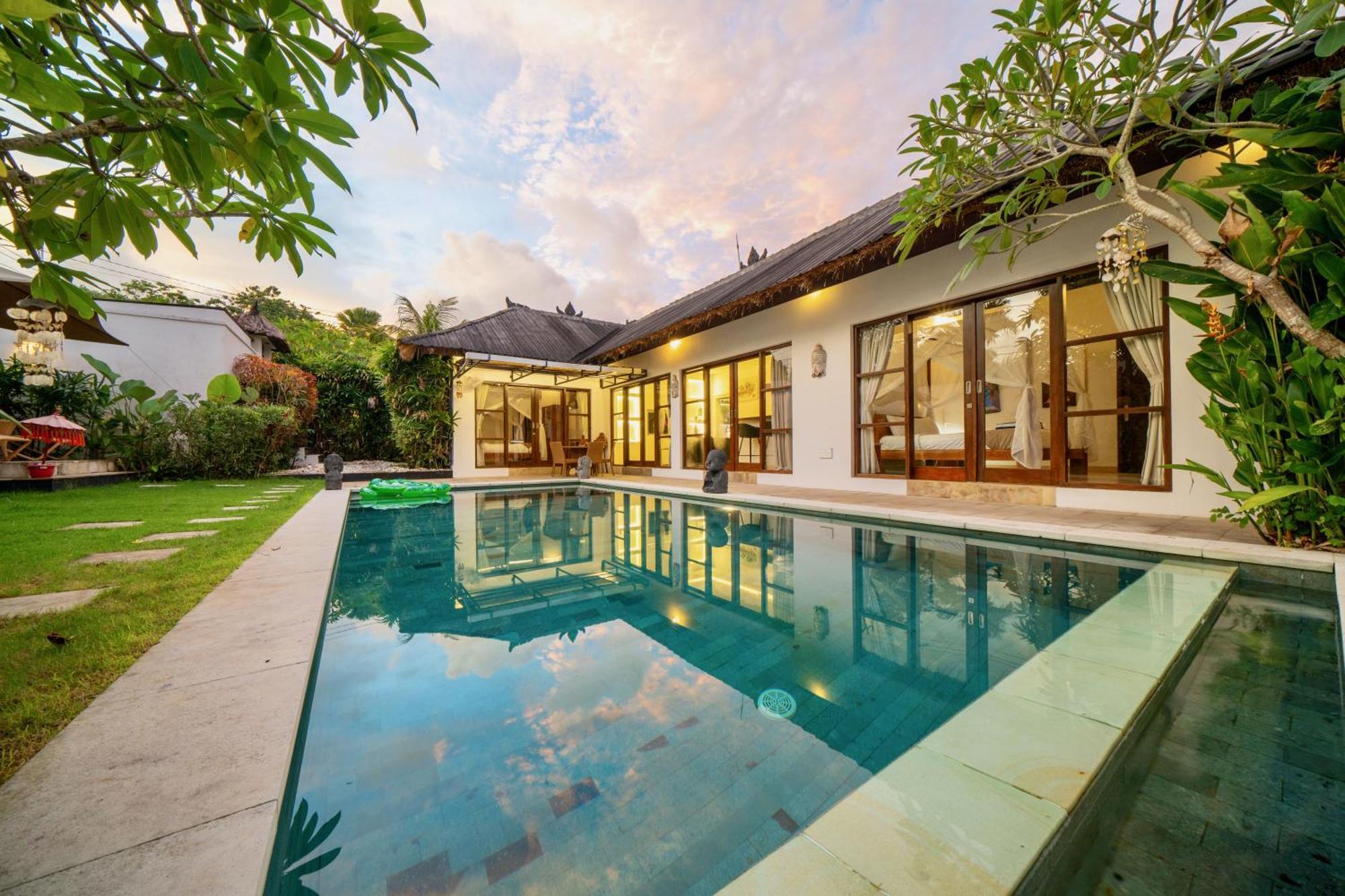 Bali Sunyi Villas Jimbaran Exteriör bild