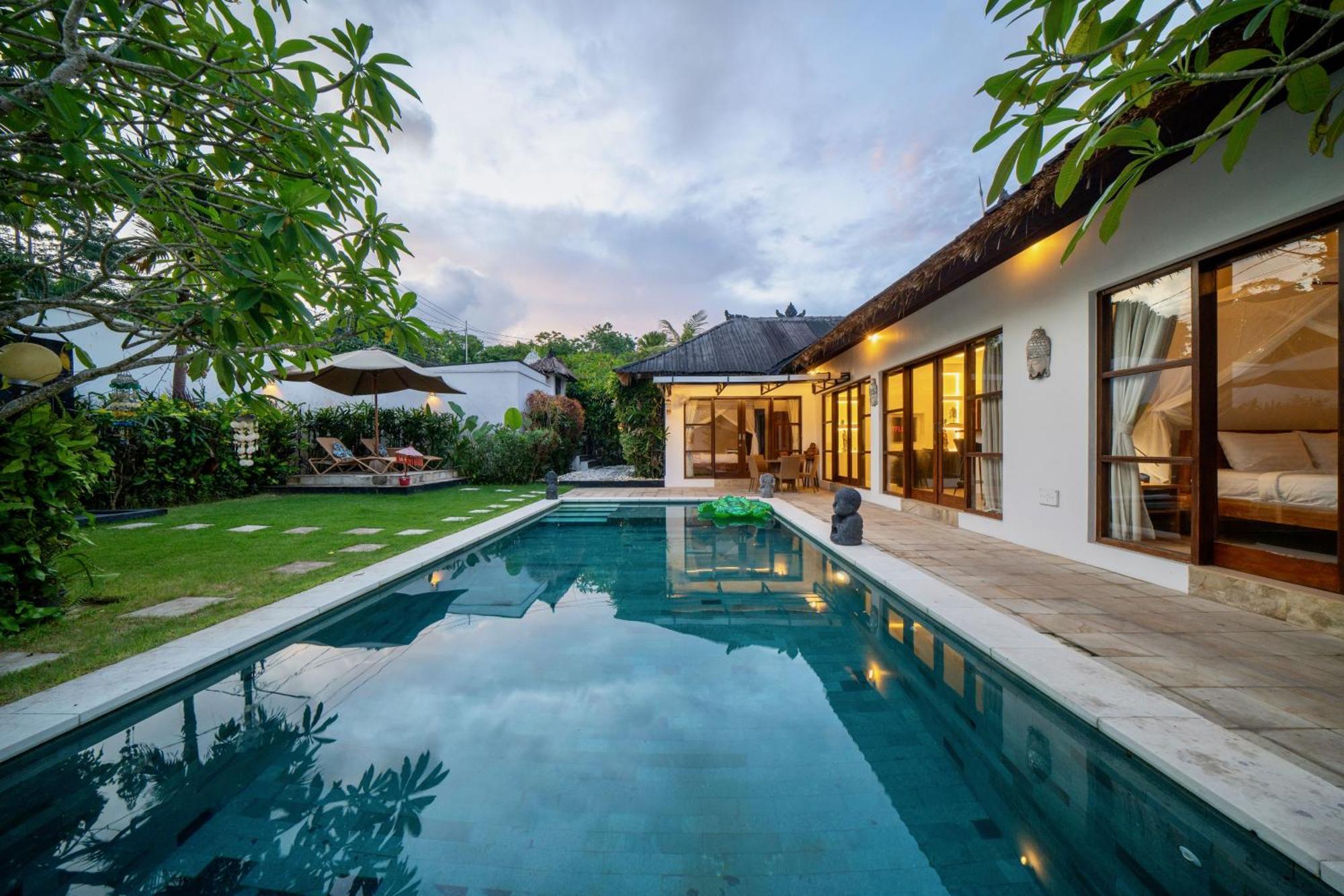 Bali Sunyi Villas Jimbaran Exteriör bild