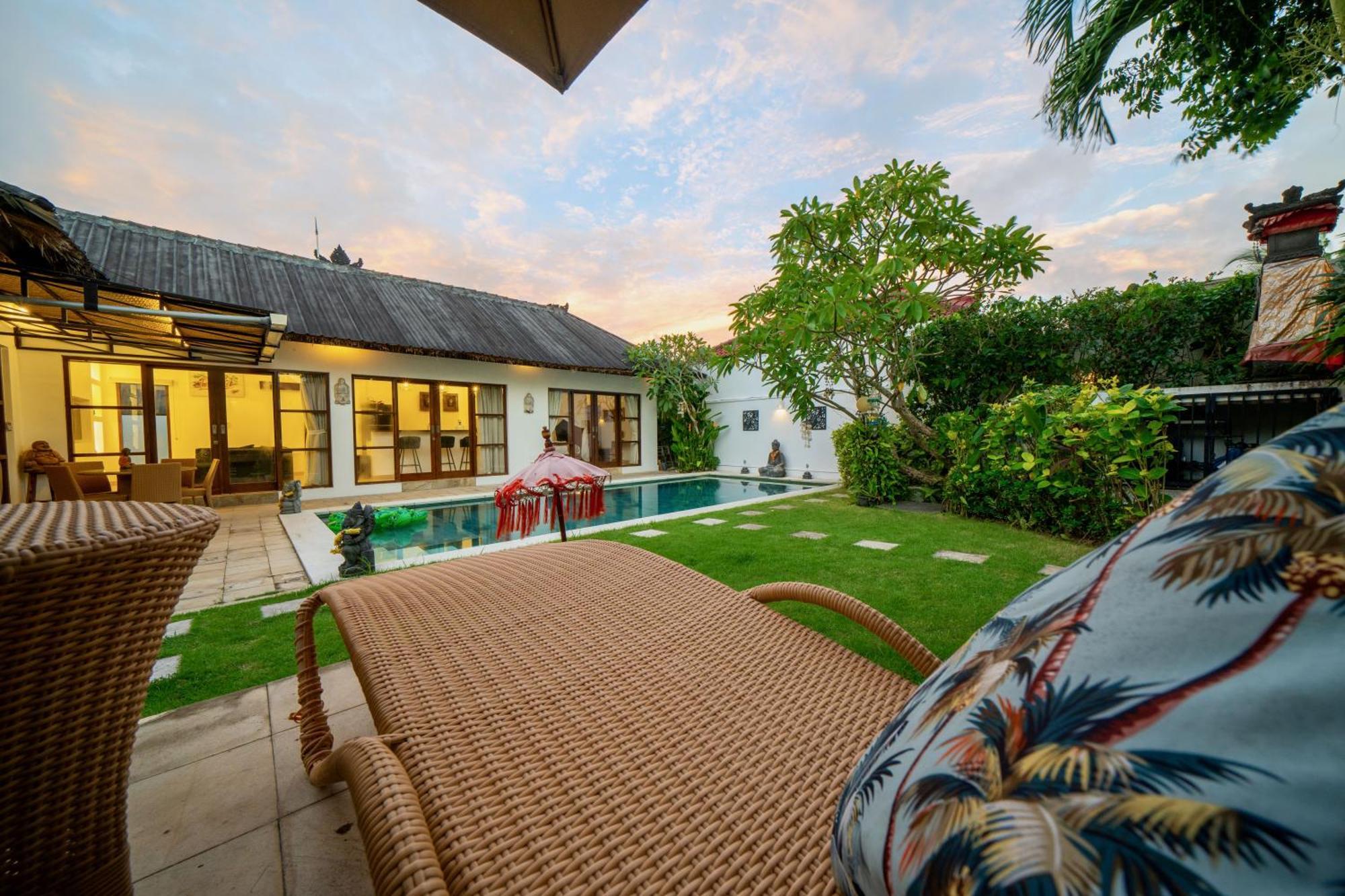 Bali Sunyi Villas Jimbaran Exteriör bild