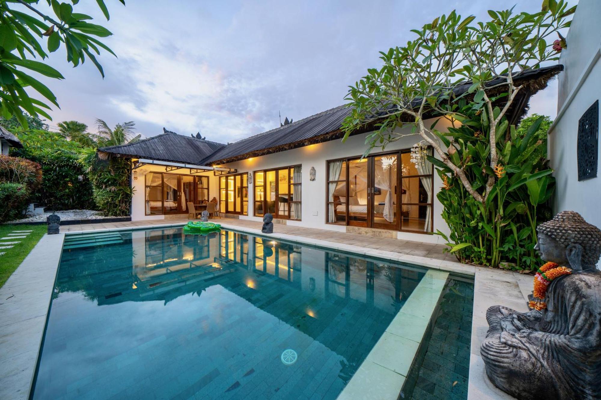 Bali Sunyi Villas Jimbaran Exteriör bild