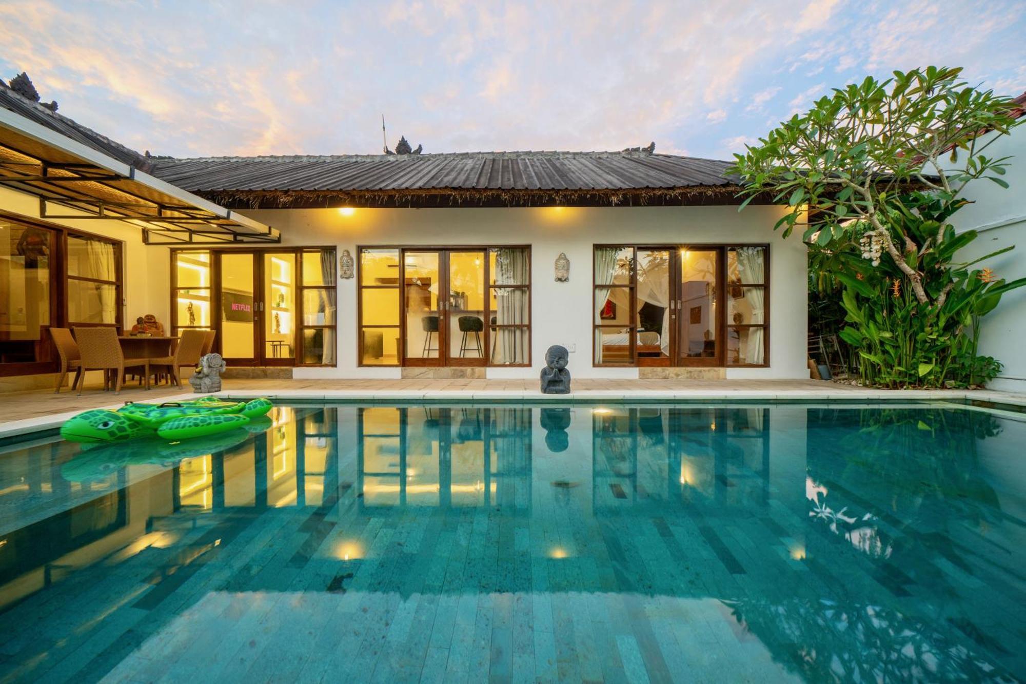 Bali Sunyi Villas Jimbaran Exteriör bild