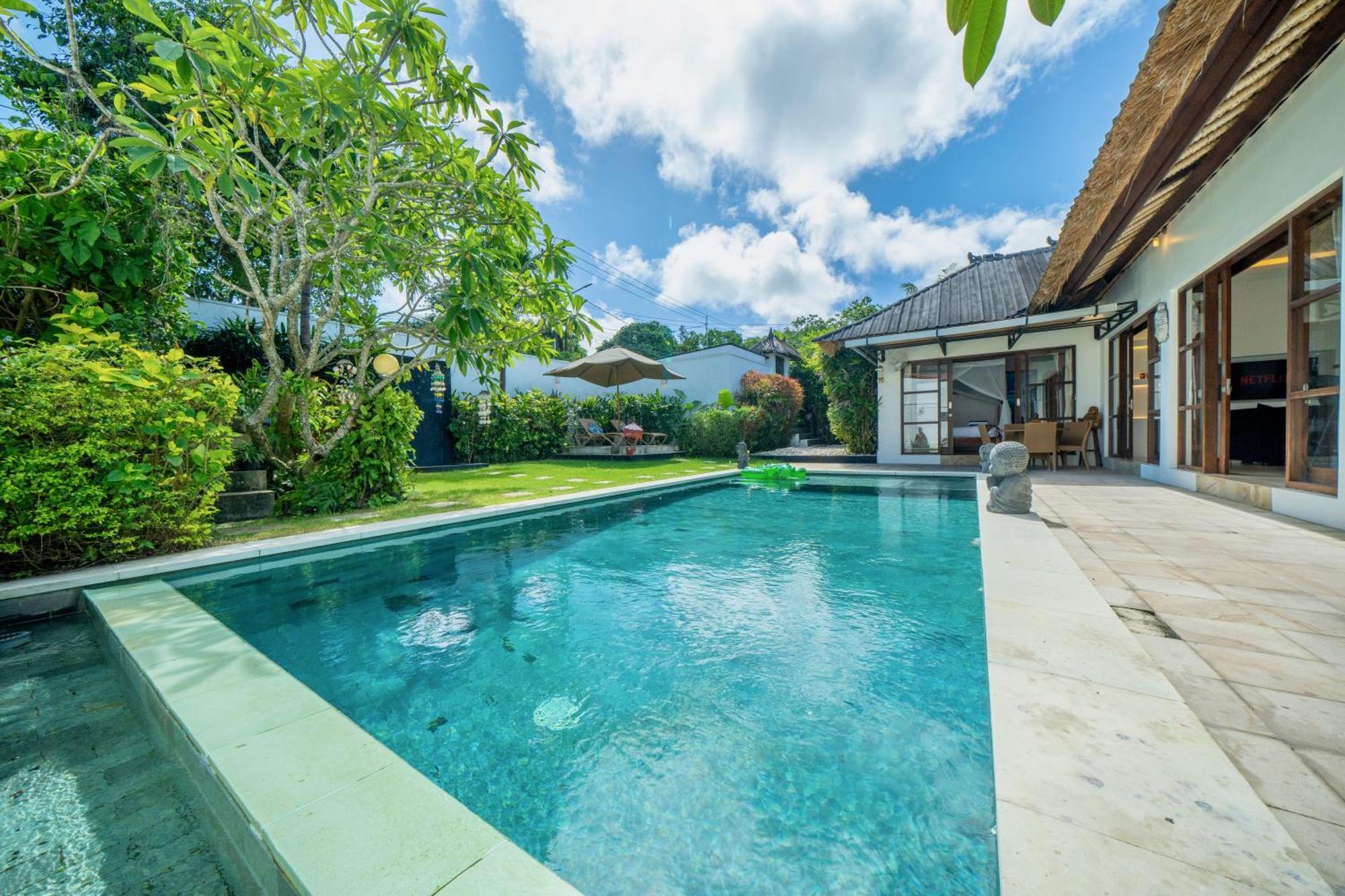 Bali Sunyi Villas Jimbaran Exteriör bild
