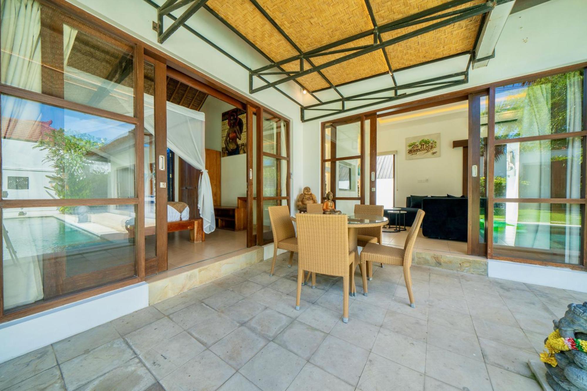 Bali Sunyi Villas Jimbaran Exteriör bild